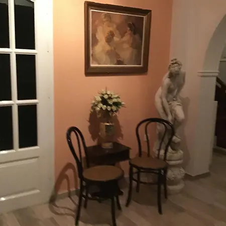 Elena's Apartment